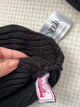 Gorro SikSilk Negro y Dorado