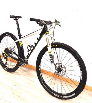 Bici Scott Scale 29 Carbono