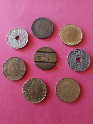 Lote de 8 Monedas Españolas - (E08)