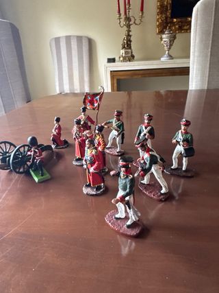 10 Soldados de Plomo Rusos