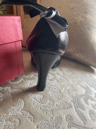 Vic Matie Décolleté Nere con Fiocco