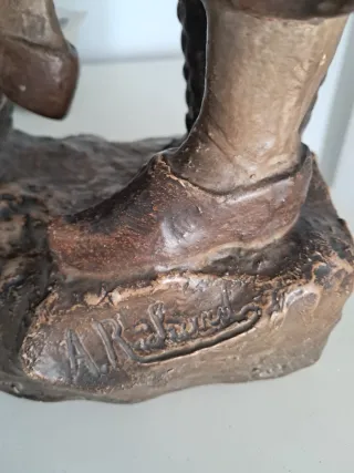 Figura antigua carbonera