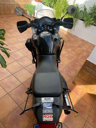 Honda Transalp XLV 650 Negra