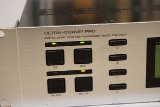 Ecualizador Behringer Ultra-Curve Pro DSP 8024