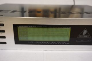 Ecualizador Behringer Ultra-Curve Pro DSP 8024