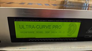 Ecualizador Behringer Ultra-Curve Pro DSP 8024