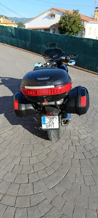 Honda DN-01 Touring Negra