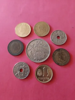 Lote de 8 Monedas Españolas - (E09)