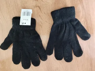 Guantes nuevos negros para niñ@s