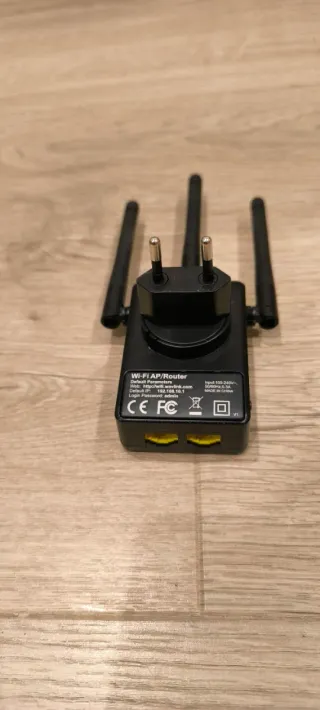 Repetidor WiFi Wavlink AC750