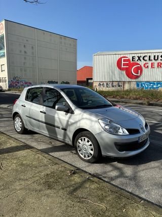 Renault clio 2006