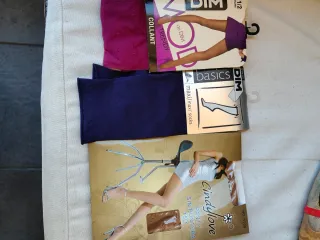 Conjunto de medias y leotardo,enteras y medias.