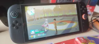 Nintendo Switch 2 + 7 Juegos (Poco uso)