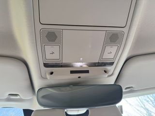 Land Rover Defender 2020