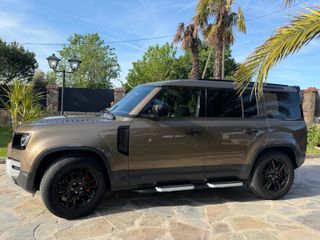 Land Rover Defender 2020