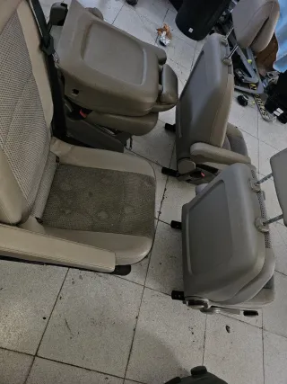 Asientos Mercedes Viano 2013 Beige 4 Plazas