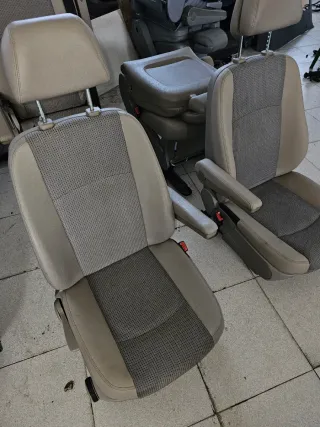 Asientos Mercedes Viano 2013 Beige 4 Plazas