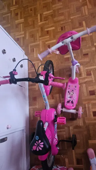 Bici y Patinete Rosa Minnie Mouse