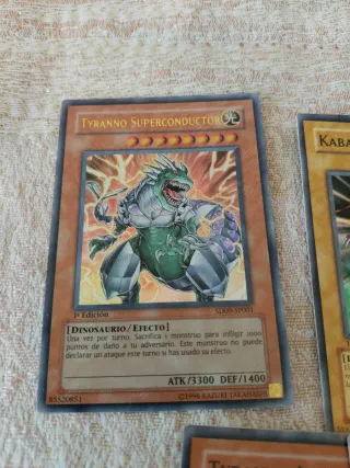 Baraja de Estructura Cólera de Dinosaurio YuGiOh
