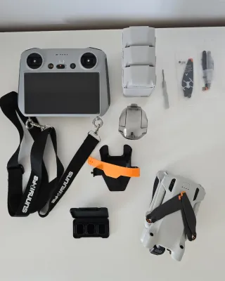 Dron DJI Mini 3 Pro Combo Vuela Más