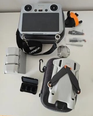 Dron DJI Mini 3 Pro Combo Vuela Más