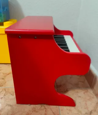 Piano de Juguete Janod Rojo