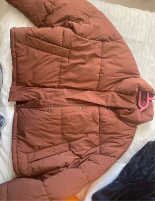 Chaqueta acolchada Oysho marrón