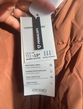 Chaqueta acolchada Oysho marrón