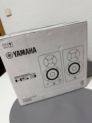 Monitores de Estudio Yamaha HS3 Blancos