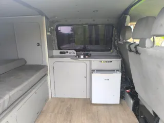 Volkswagen Transporter T5 2003