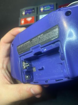 Consola Game Boy Advance Morada + 5 Juegos