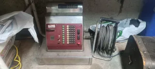 Máquina Registradora Antigua