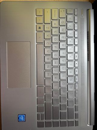 Portátil HP Gris/Plateado Nuevo