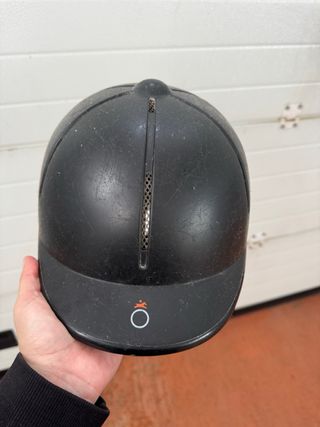 Casco equitación Decathlon negro