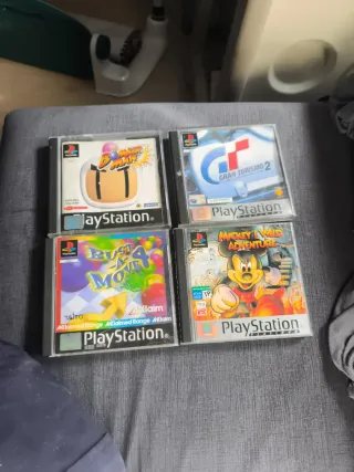Pack 4 Juegos PS1: Bomberman, Gran Turismo 2, Bust