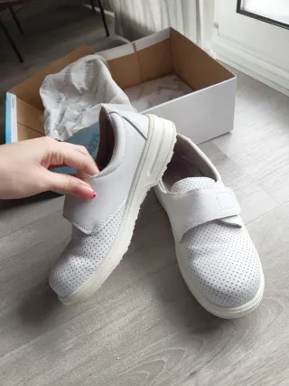 Zapatos de seguridad sanitarios