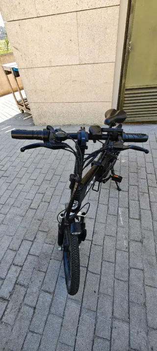 Bicicleta Eléctrica Plegable ADO Negra