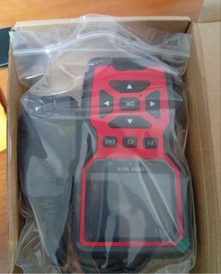 Lector Diagnóstico OBDII V519 Profesional Nuevo