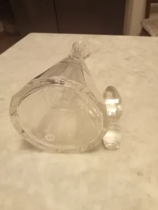 Caraffa in vetro trasparente