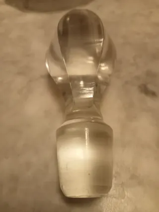 Caraffa in vetro trasparente