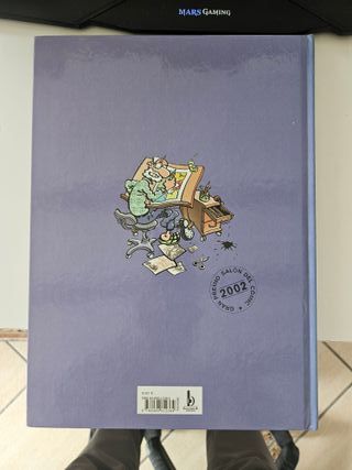 Superlópez. El patio de tu casa es particular (...