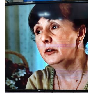 TD Systems 50 Smart TV con líneas