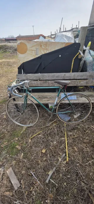 Lote de bicicletas por unidad a 30euros todas 100