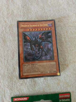 Baraja de Estructura Rugido de Dragón YuGiOh