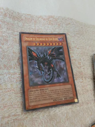 Baraja de Estructura Rugido de Dragón YuGiOh