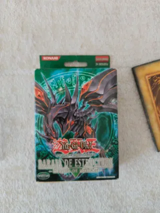 Baraja de Estructura Rugido de Dragón YuGiOh