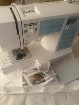 Máquina de coser Brother FS-40