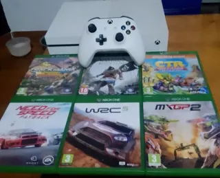 Xbox One S + 6 Juegos