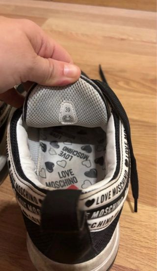 Zapatillas Moschino mujer negras y blancas