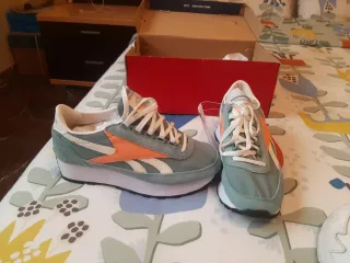 Zapatillas Reebok niña talla 36